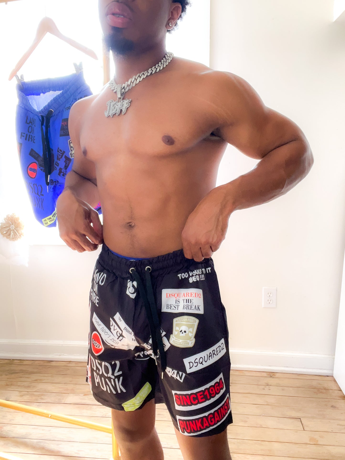 Caution shorts