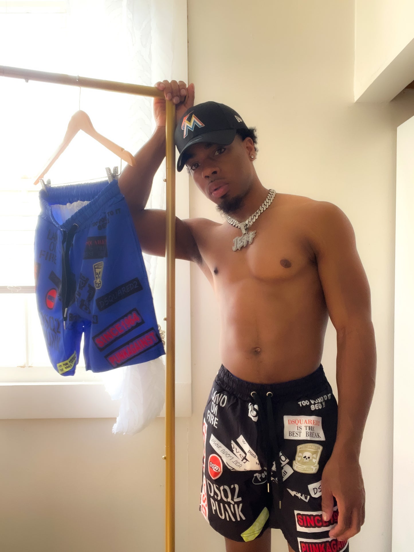 Caution shorts