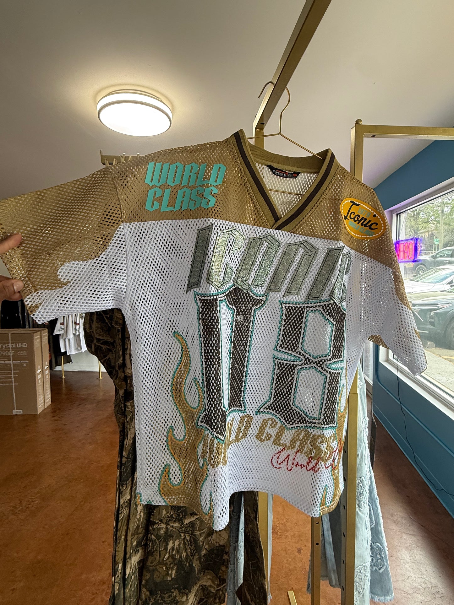 Iconic jersey