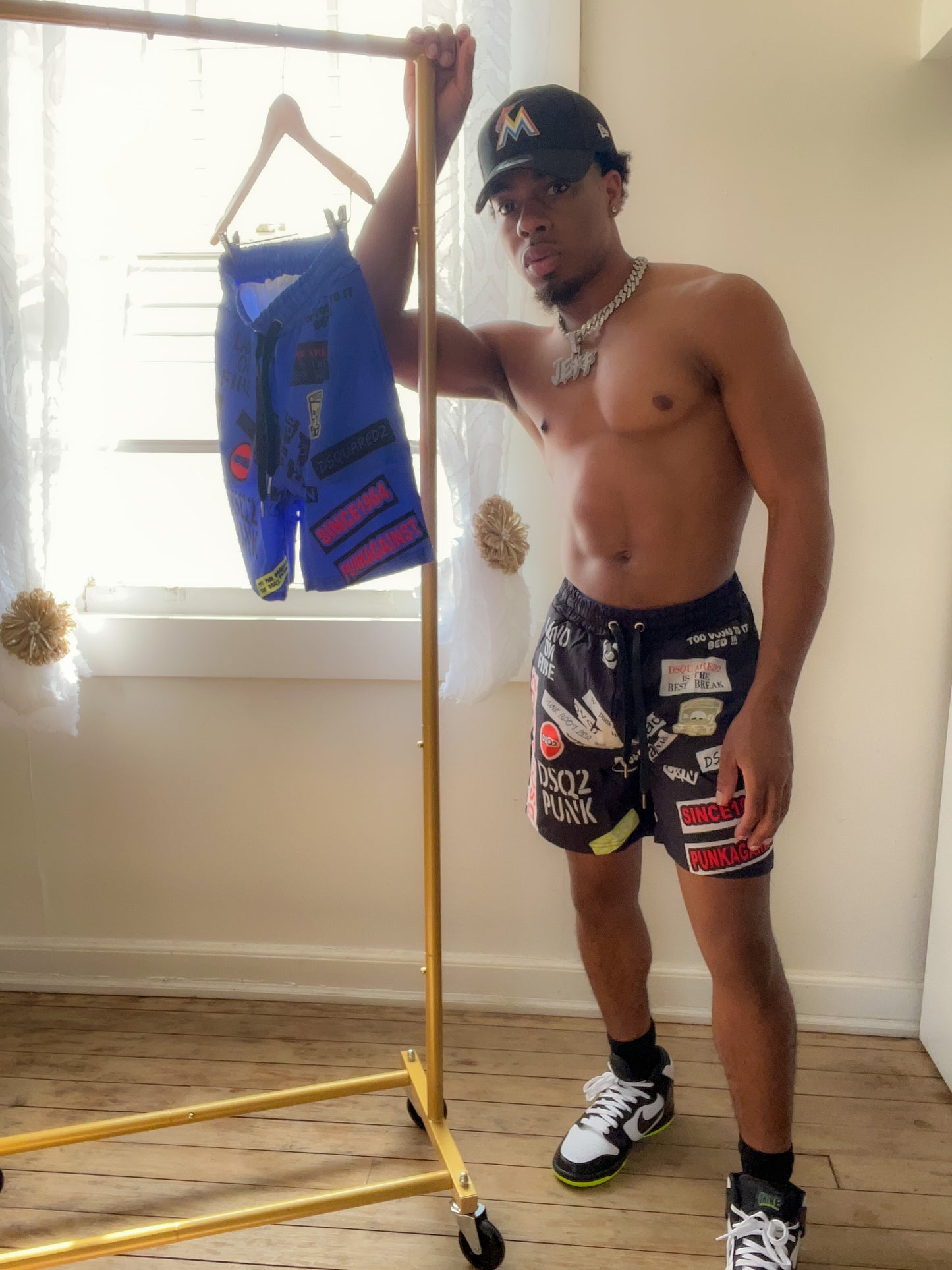 Caution shorts